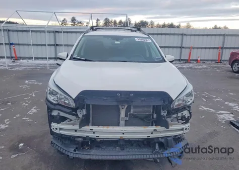 2019 Subaru Ascent Premium z USA, uszkodzony, nr VIN 4S4WMACD6K3438232